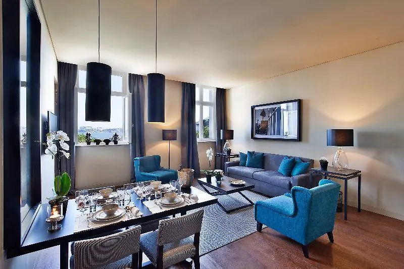 Lisbon Five Stars Apartments 8 Building 0*,  פורטוגל