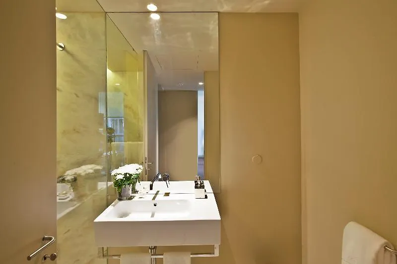Lisbon Five Stars Apartments 8 Building