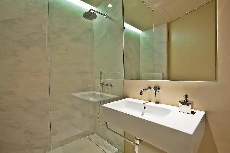 Lisbon Five Stars Apartments 8 Building Portugal